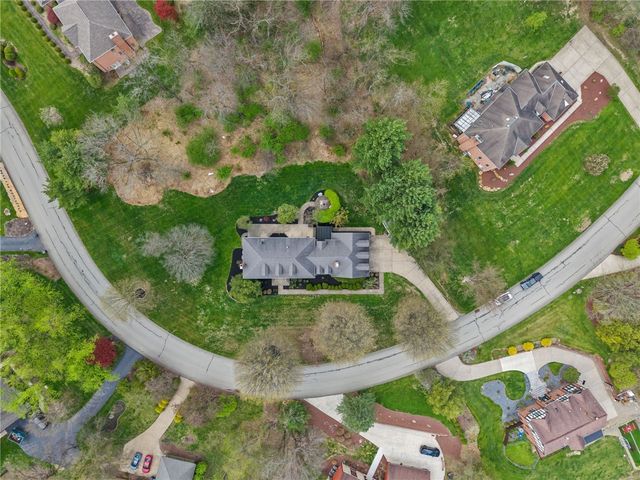 3116 Treeline Dr, Murrysville, PA 15668