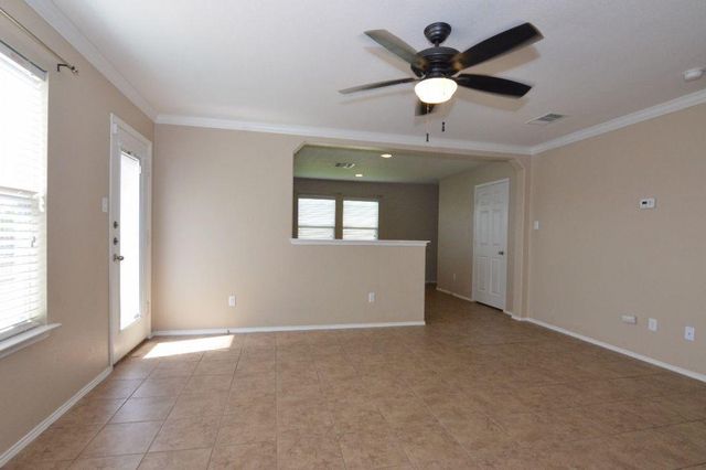 11525 Autumn Ash DR, Manchaca, TX 78652