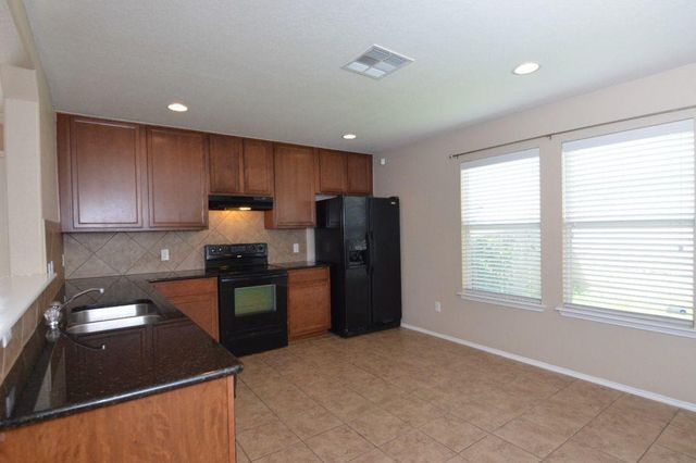 11525 Autumn Ash DR, Manchaca, TX 78652