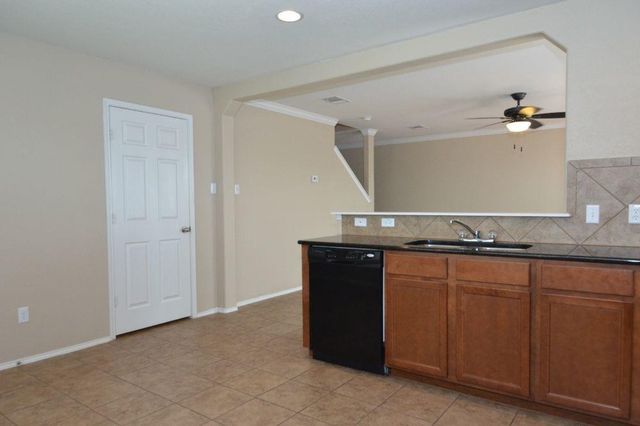 11525 Autumn Ash DR, Manchaca, TX 78652