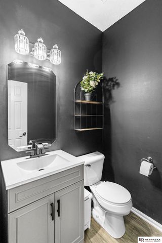 11828 S 52nd Street, Papillion, NE 68133