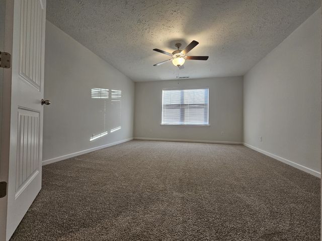 300 Durum St, Shelbyville, TN 37160