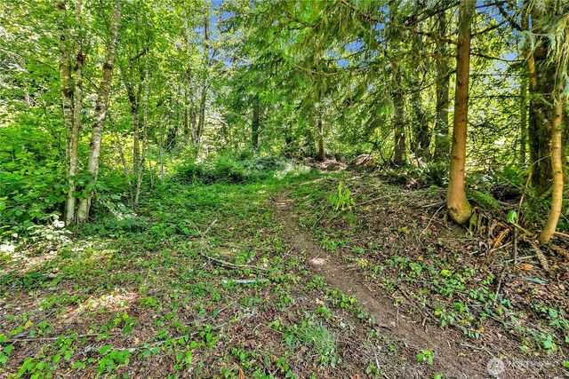28215 SE 216th Street, Maple Valley, WA 98038