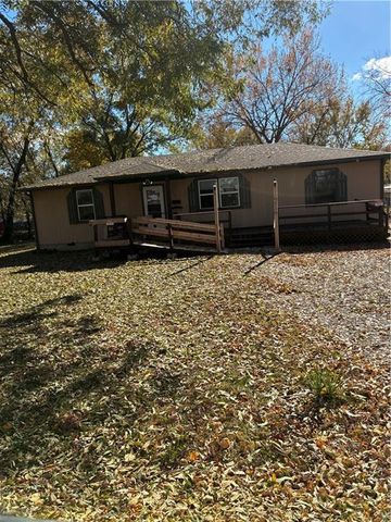 216 E Jackson Street, Sedalia, MO 65301
