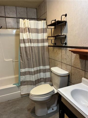 216 E Jackson Street, Sedalia, MO 65301