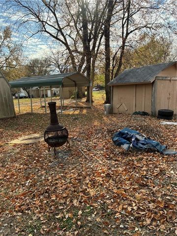 216 E Jackson Street, Sedalia, MO 65301