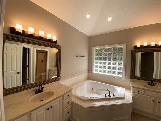 5665 Stone Lake Drive, Dayton, OH 45429