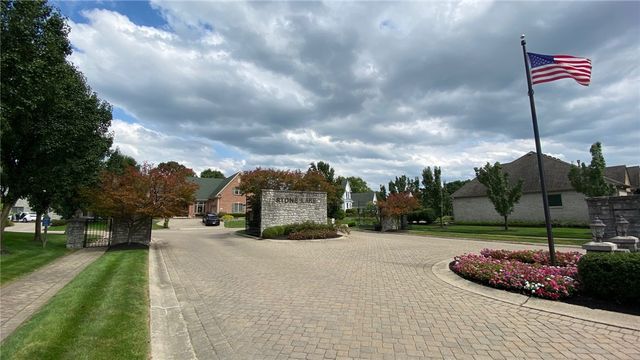 5665 Stone Lake Drive, Dayton, OH 45429