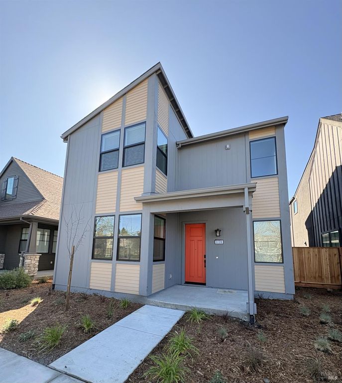 9109 Camino Colegio Rd, Rohnert Park, CA 94928