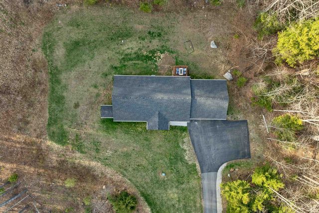 123 Parade Road, Barnstead, NH 03218