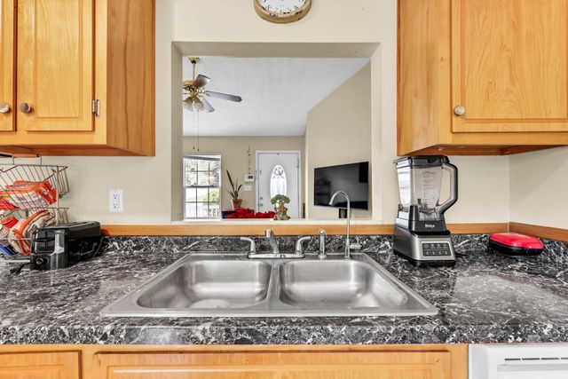 1380 Scrub Oak Dr, Clarksville, TN 37042