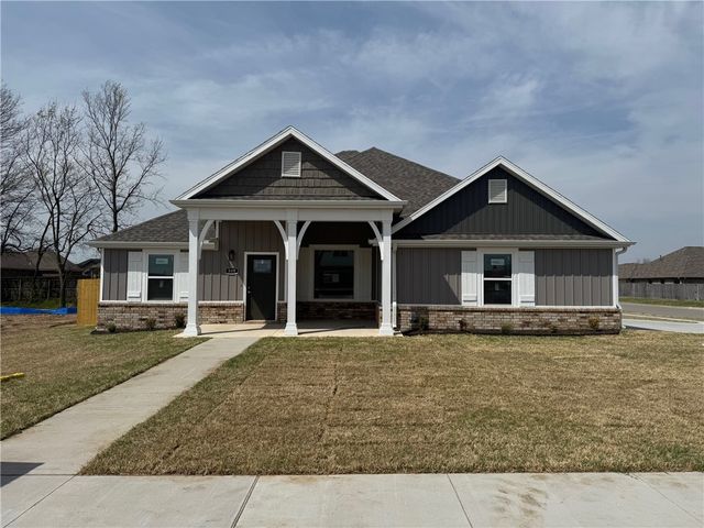 800 Phyllis Farm Road, Prairie Grove, AR 72753