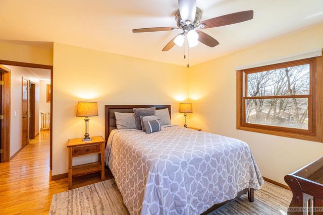 4930 Hickory Trail, Middleton, WI 53562