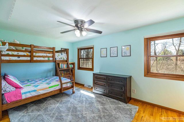 4930 Hickory Trail, Middleton, WI 53562