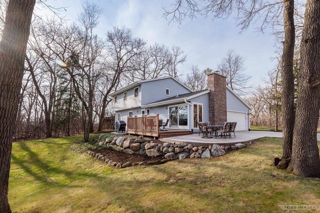 4930 Hickory Trail, Middleton, WI 53562