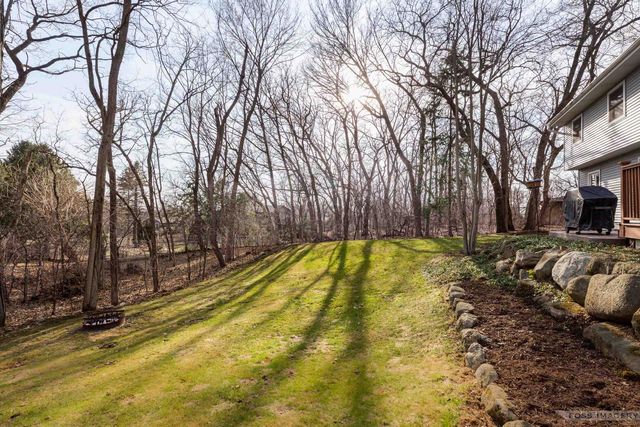 4930 Hickory Trail, Middleton, WI 53562