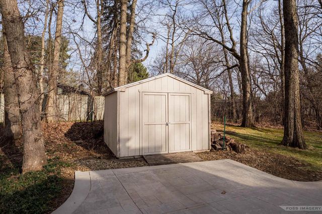 4930 Hickory Trail, Middleton, WI 53562