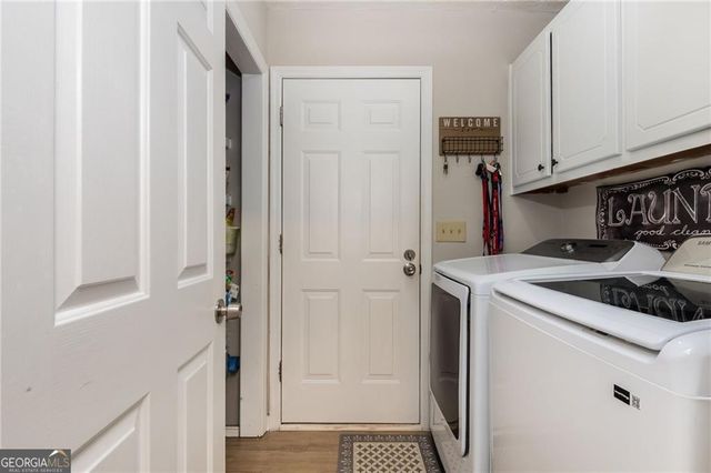 6011 Crabapple Way, Powder Springs, GA 30127