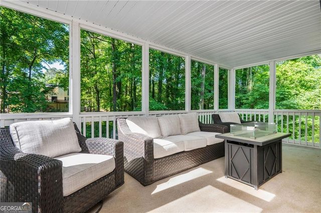6011 Crabapple Way, Powder Springs, GA 30127