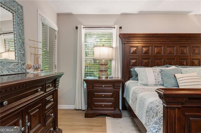 6011 Crabapple Way, Powder Springs, GA 30127