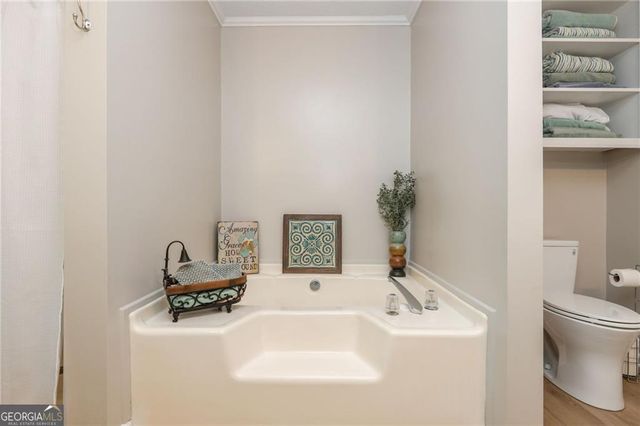 6011 Crabapple Way, Powder Springs, GA 30127