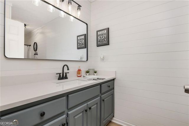 6011 Crabapple Way, Powder Springs, GA 30127