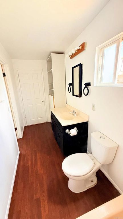 Image 11 of property listing at 1605 N Mollison Avenue, El Cajon, CA 92021