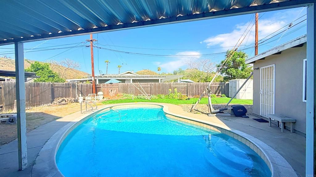 Image 18 of property listing at 1605 N Mollison Avenue, El Cajon, CA 92021