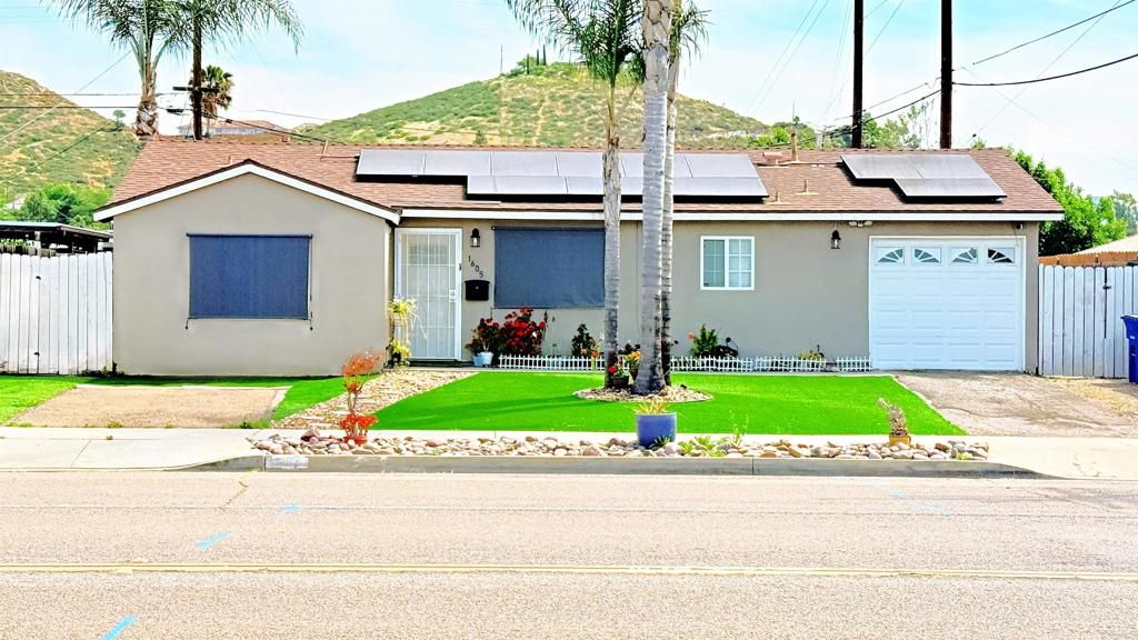 Image 4 of property listing at 1605 N Mollison Avenue, El Cajon, CA 92021