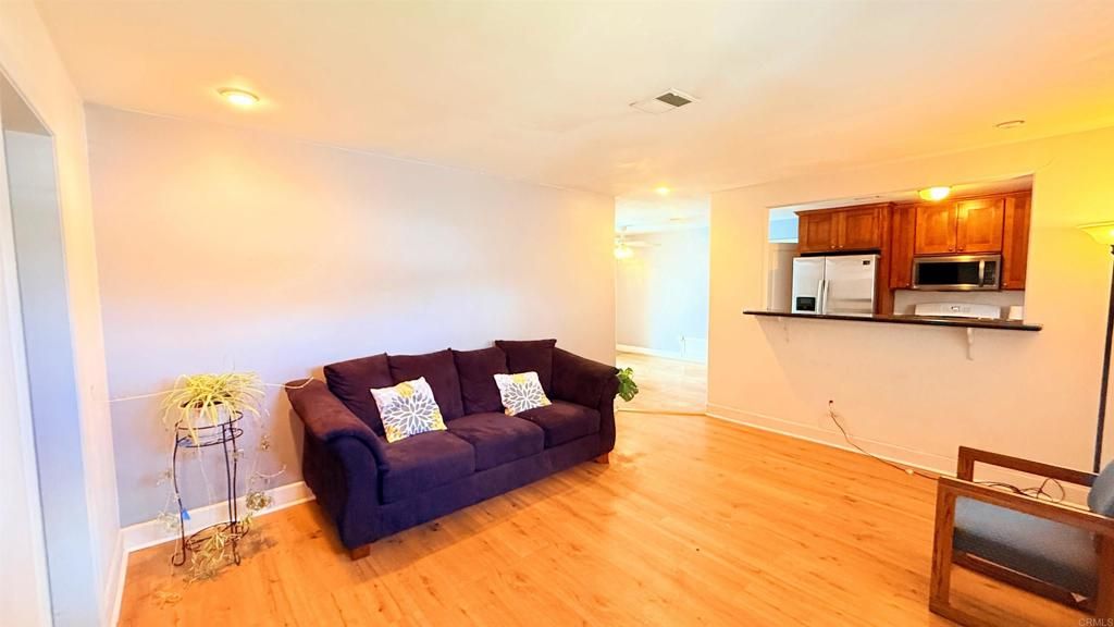 Image 6 of property listing at 1605 N Mollison Avenue, El Cajon, CA 92021
