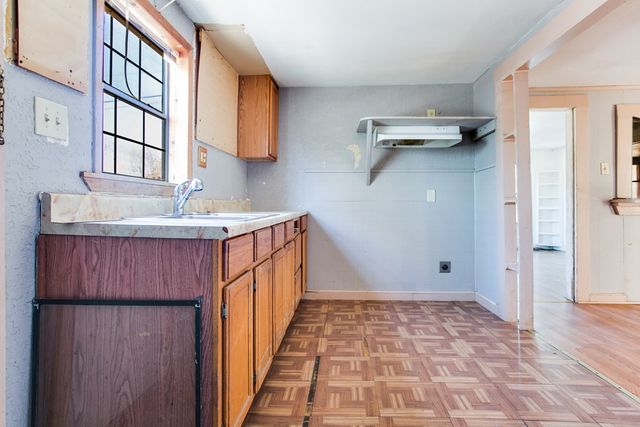 723 Hughes St, San Angelo, TX 76903