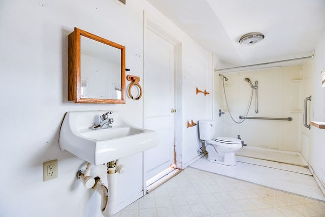 723 Hughes St, San Angelo, TX 76903