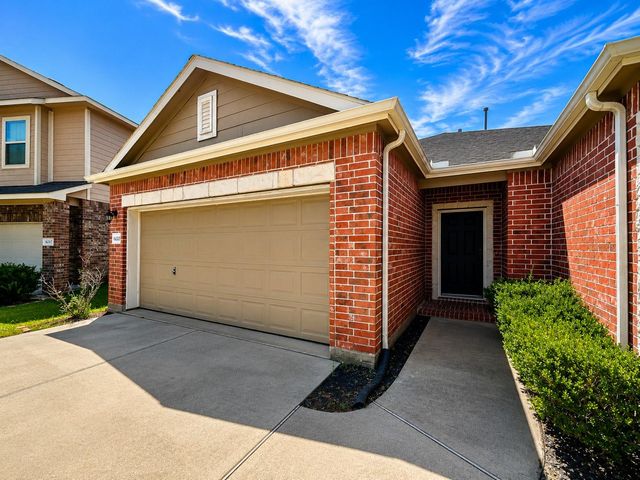 16203 Augusta Oaks Court, Crosby, TX 77532