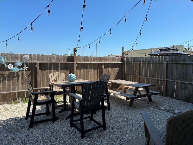 14214 Ambrosia St 101, Corpus Christi, TX 78418