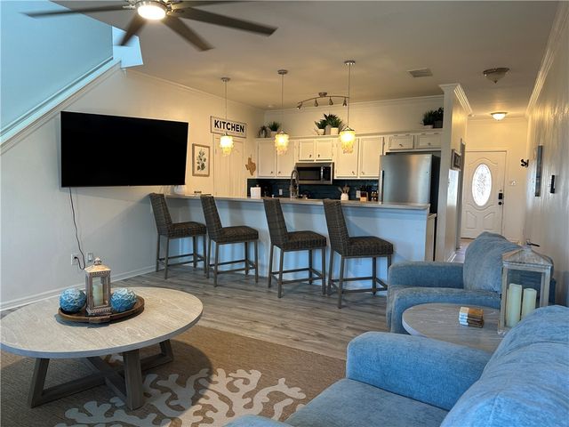 14214 Ambrosia St 101, Corpus Christi, TX 78418