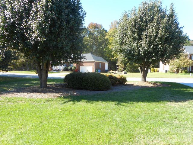 8016 Stevens Mill Road, Matthews, NC 28104