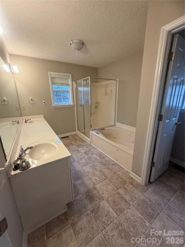 8016 Stevens Mill Road, Matthews, NC 28104