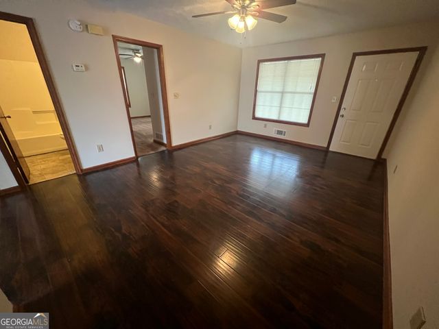 982 Locust Drive NE, Conyers, GA 30012