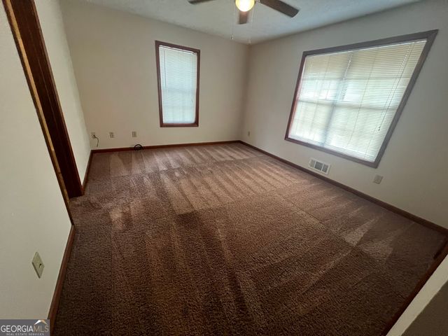 982 Locust Drive NE, Conyers, GA 30012