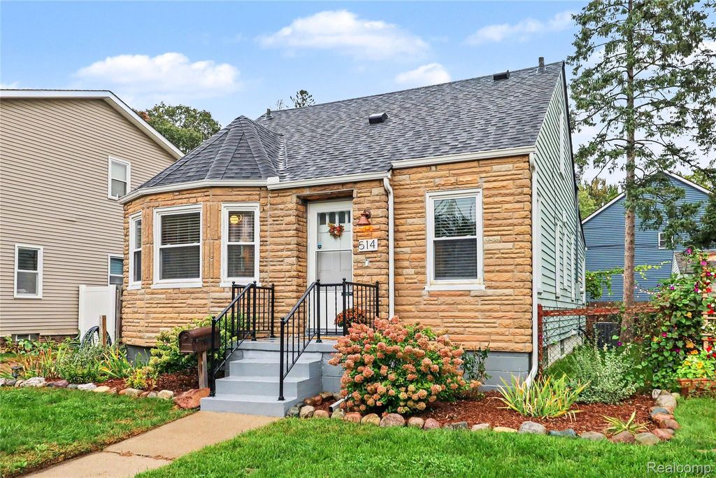 514 Allen Street, Ferndale, MI 48220