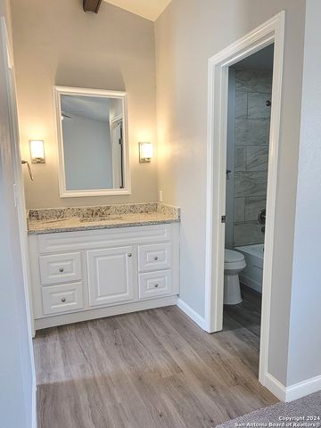 13711 Briarmeadow St, San Antonio, TX 78217