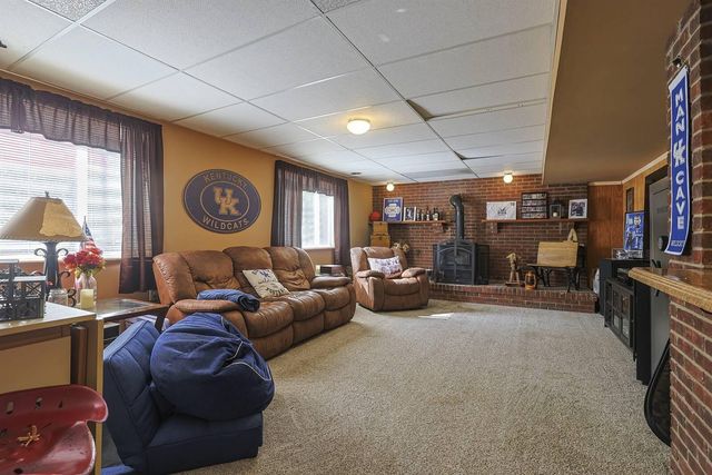 287 Locust Creek, Foster, KY 41043