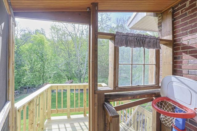 287 Locust Creek, Foster, KY 41043