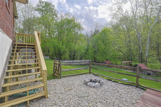 287 Locust Creek, Foster, KY 41043