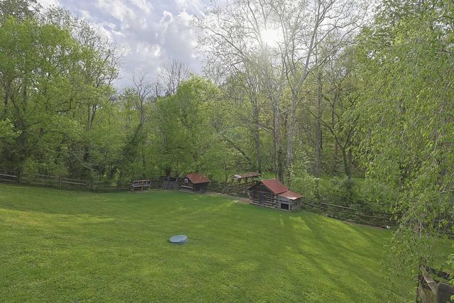 287 Locust Creek, Foster, KY 41043