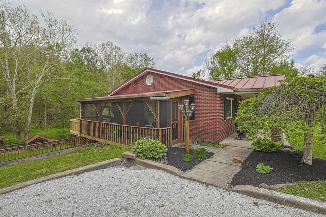 287 Locust Creek, Foster, KY 41043