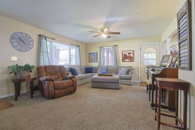 287 Locust Creek, Foster, KY 41043