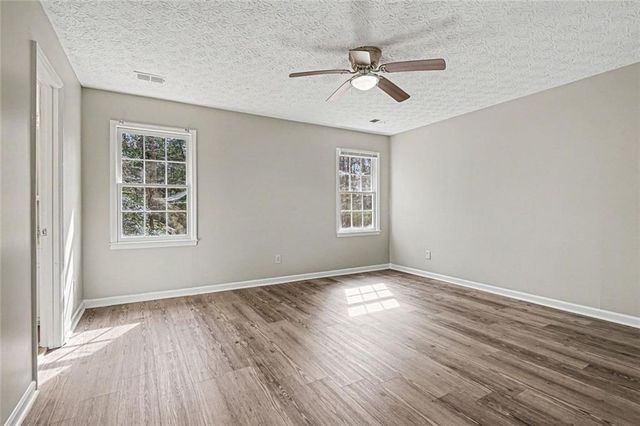 2060 Lost Forest SW Lane, Conyers, GA 30094