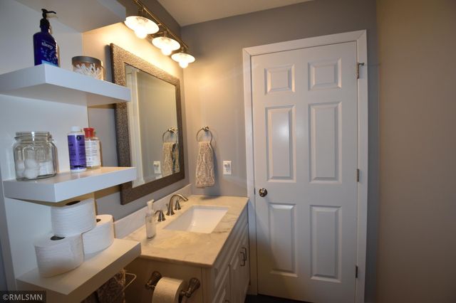 17661 Tyler Street NW, Elk River, MN 55330