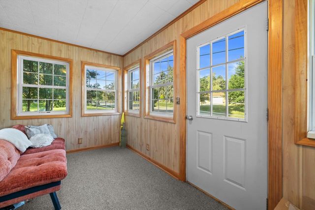 8417 200th AVENUE, Bristol, WI 53104